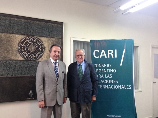 Cari event photo of Prof. Roy and José María Lladós, Director of CARI